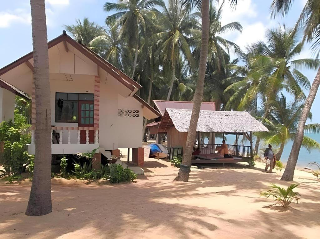 Palm Point Village Mae Nam