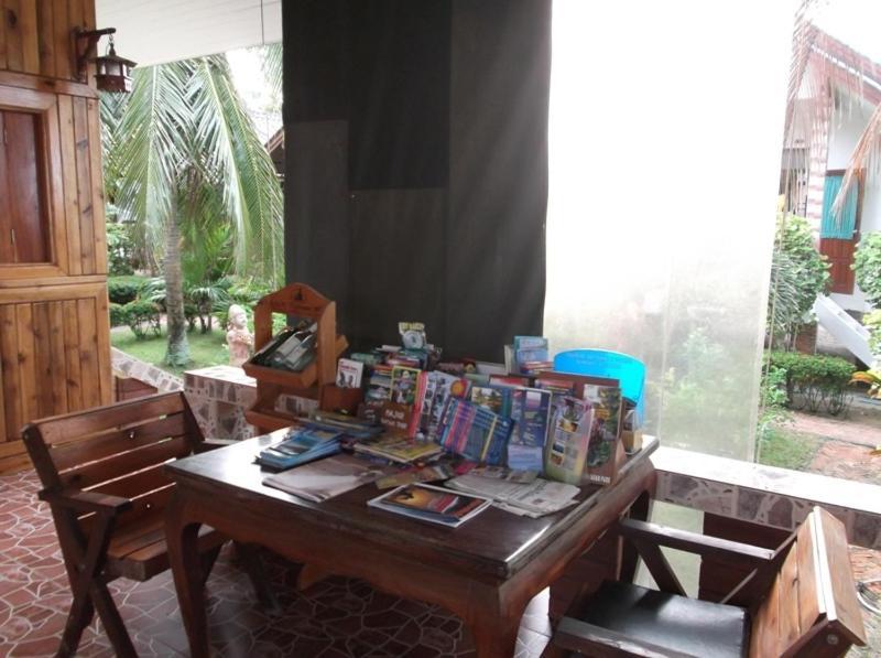 Hotell Palm Point Village 2*