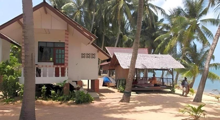 Palm Point Village